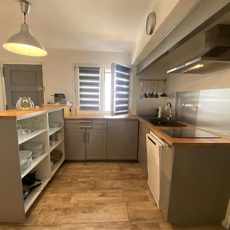 La Cle Maison De Ville, Clim, Wifi A La Bayore イエール エクステリア 写真